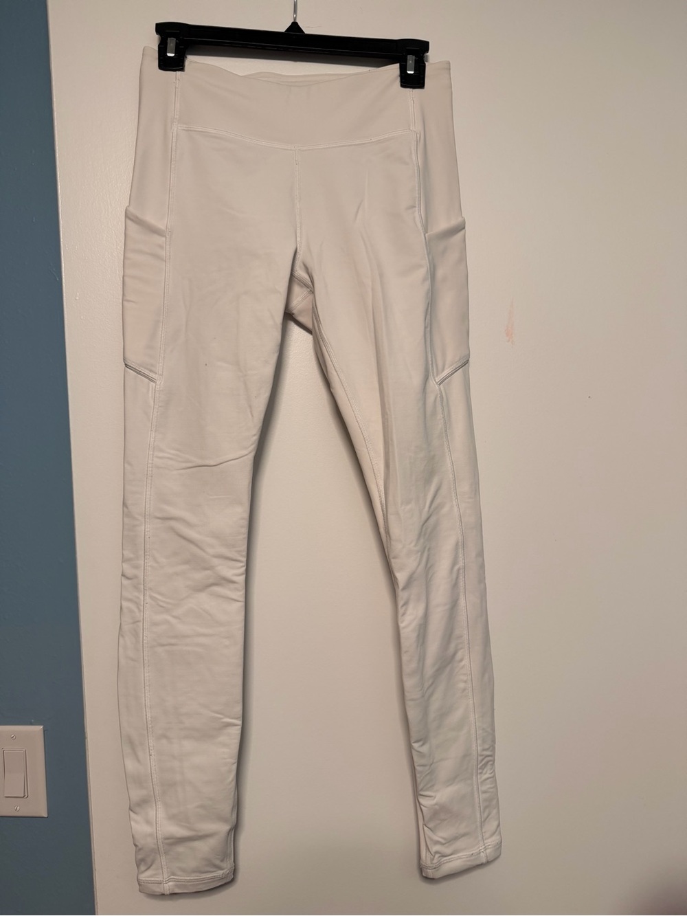 Lululemon White High-Waist Pocket Leggings - Size 6
